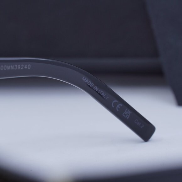 🕶️ New Saint Laurent SLM105/F 002 Sunglasses - Black Frame, Grey Lenses - Picture 6 of 9